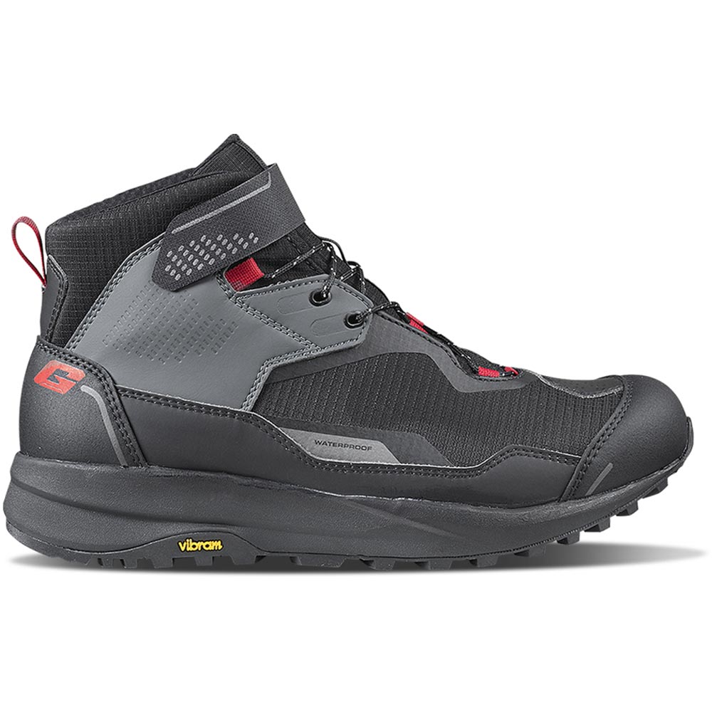 G_Nexo Aquatech trainers