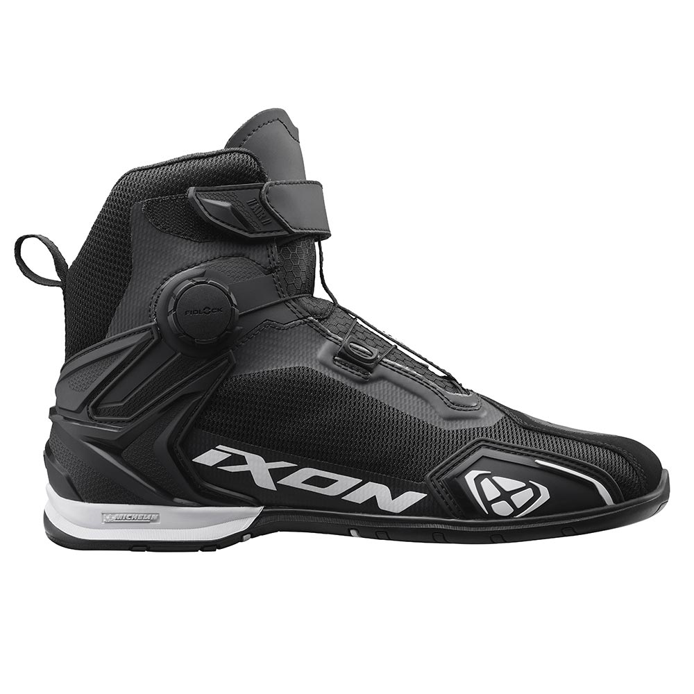 Bullit 2 luchttrainers