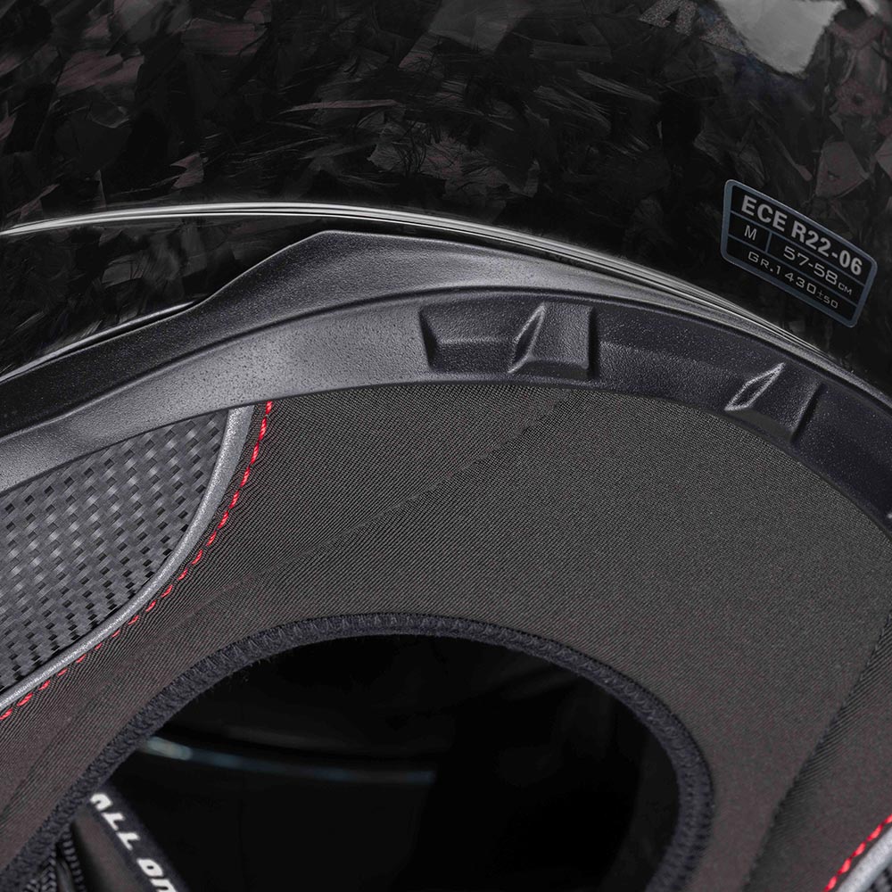 Veloce Carbon Forged-helm