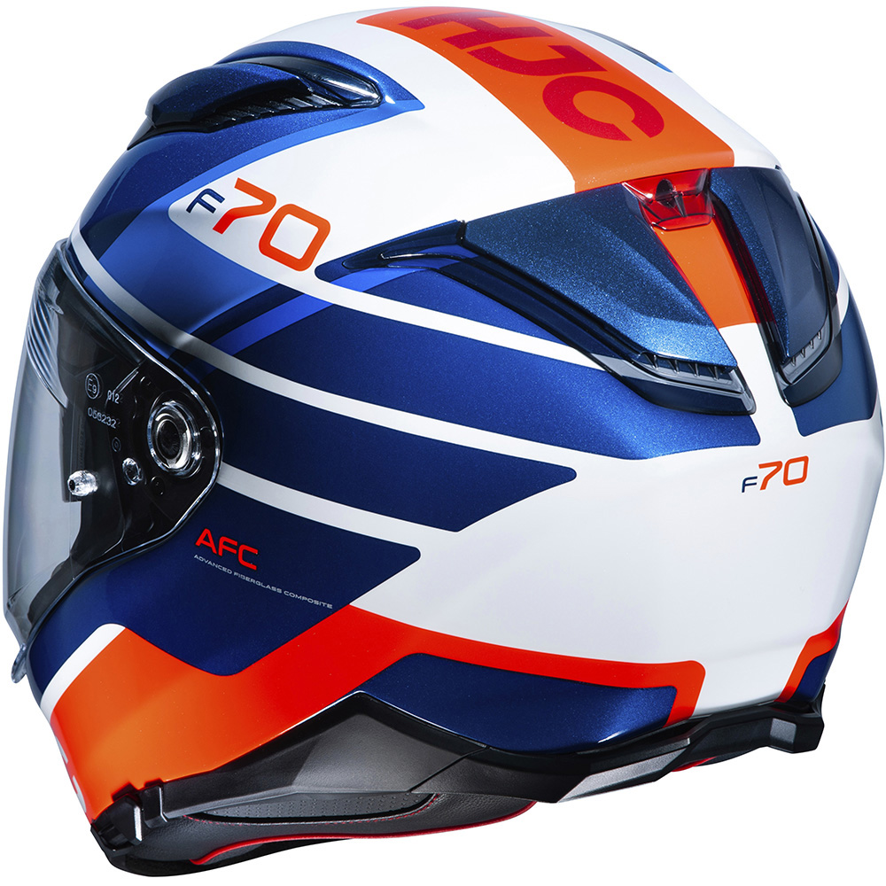 F70 Tino-helm