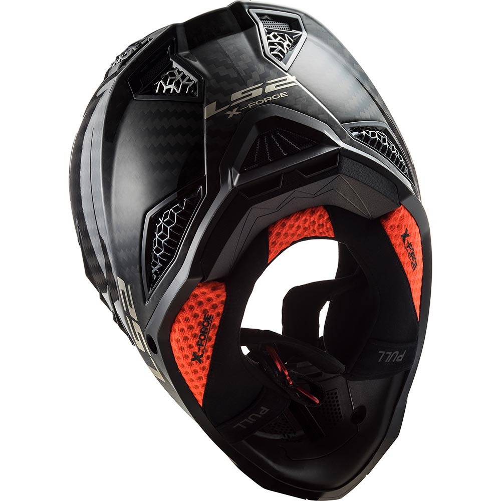 MX703 X-Force Carbon helm