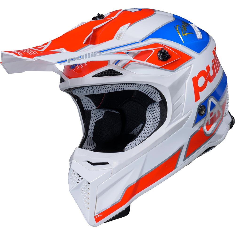 Team Kid helm