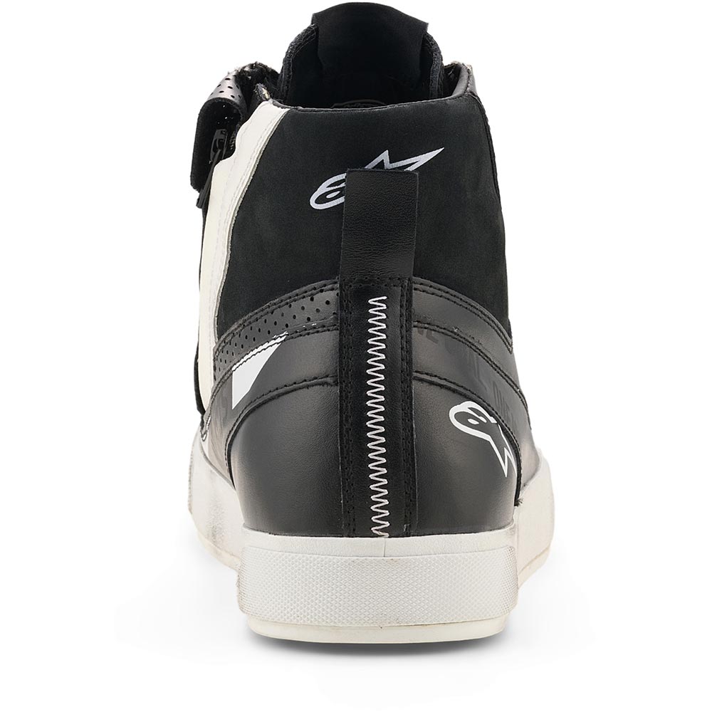 Stated Flair trainers