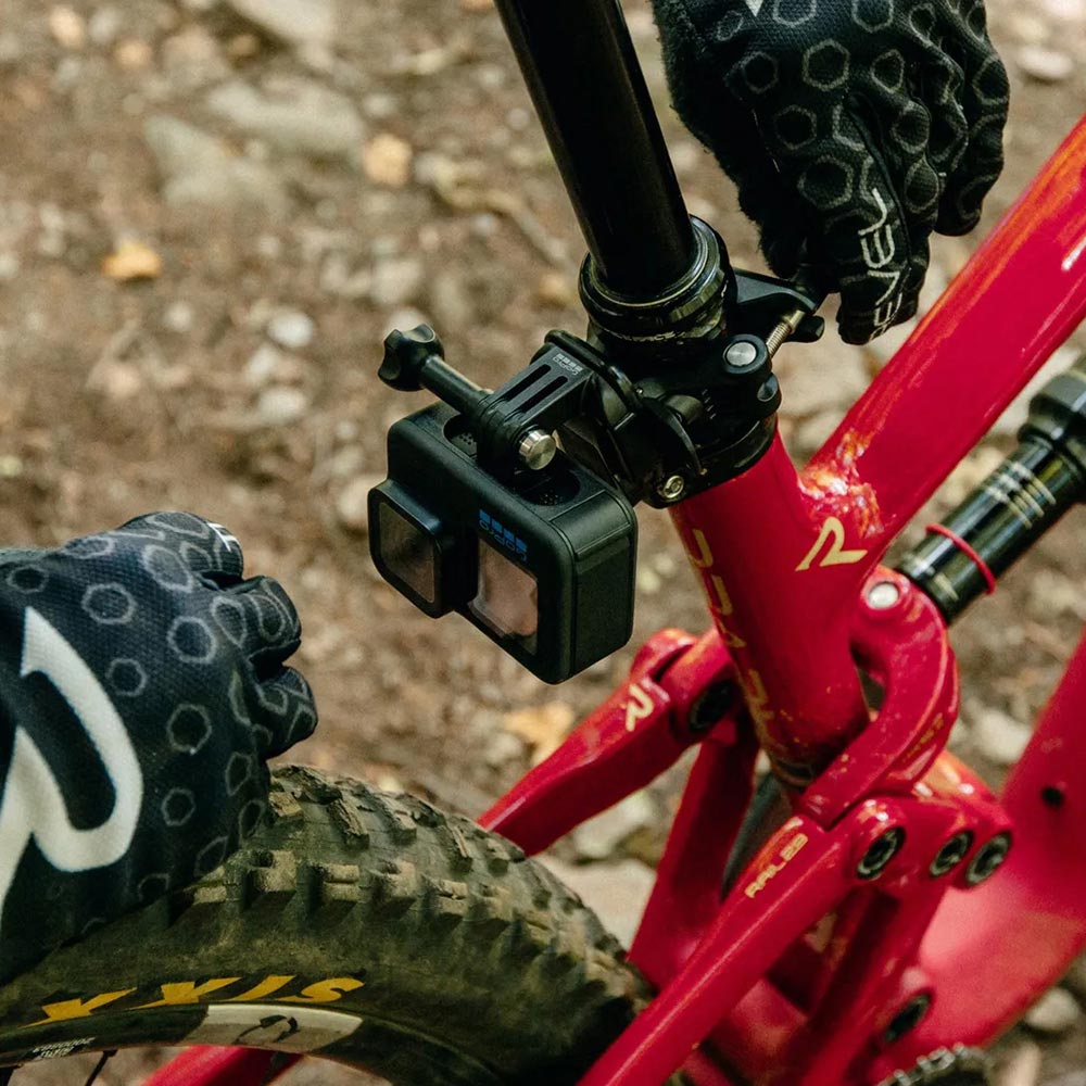 Bevestiging voor stuur, zadelpen en skistokken