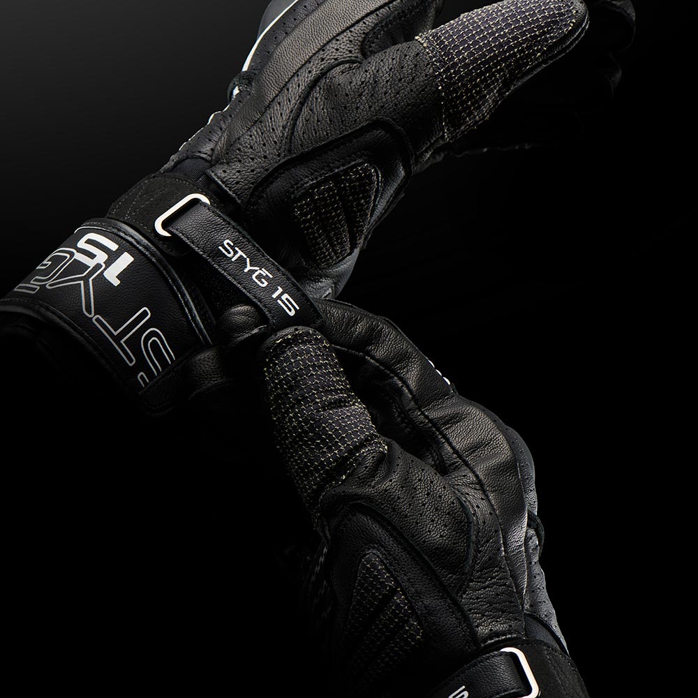 Styg15 Geventileerde handschoenen