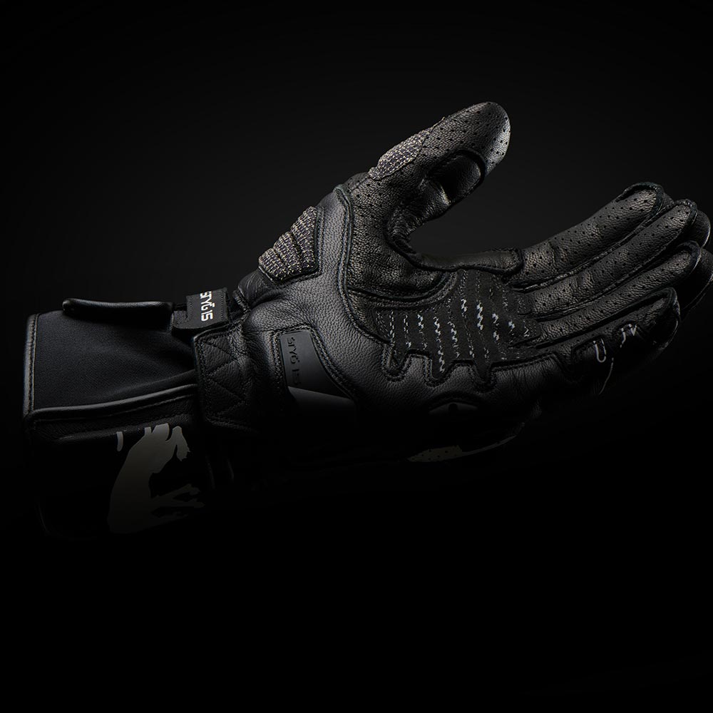 Styg15 Geventileerde handschoenen