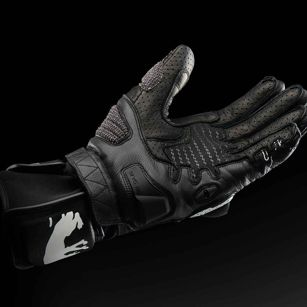 Styg15 Geventileerde handschoenen