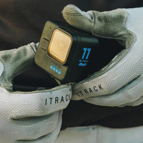 Hero11 Black Mini Speciaal camerapakket + 64 GOES SD-kaart