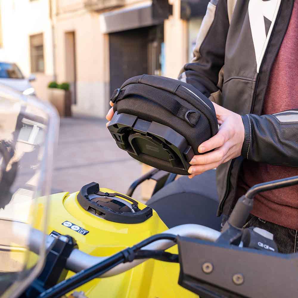 E02C Click System tanktas