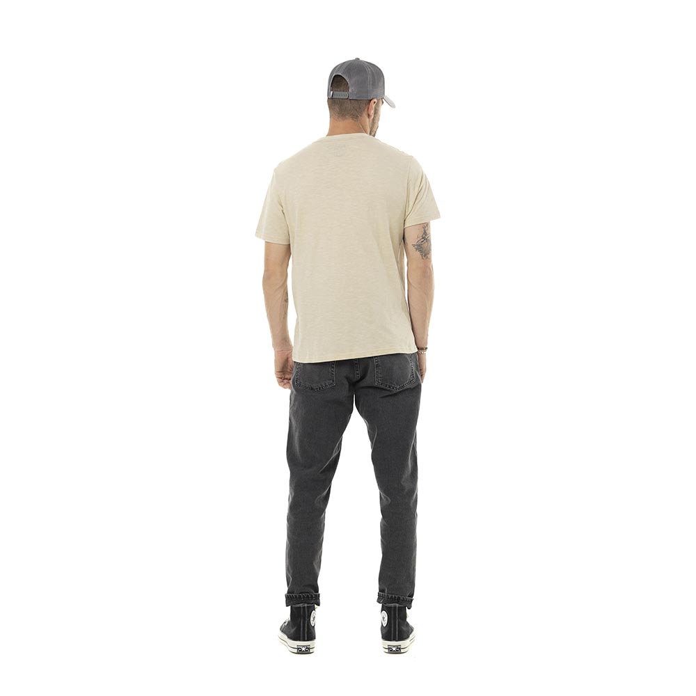Esta-T-shirt