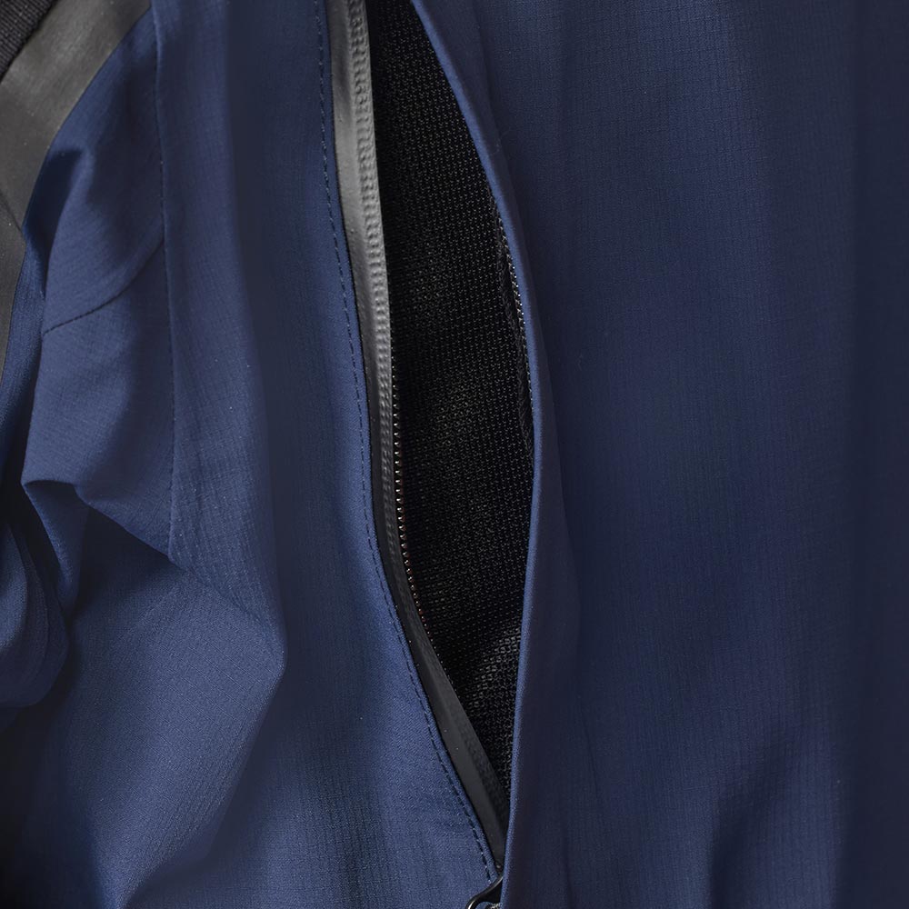 Component 3 H2O-mantel