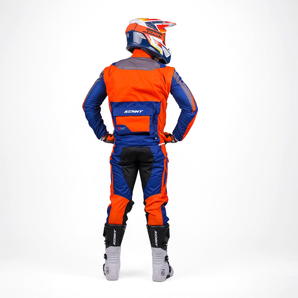 Adventure-vest