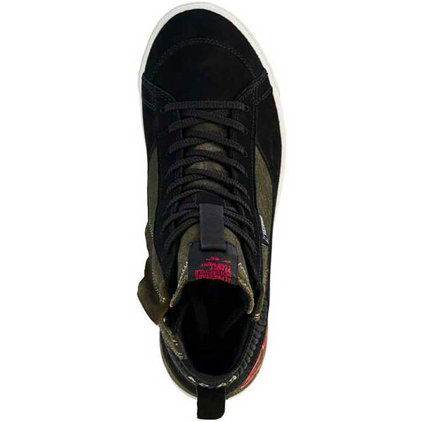 Waterdichte trainers