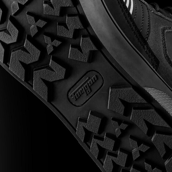 Sacramento D3O® trainers