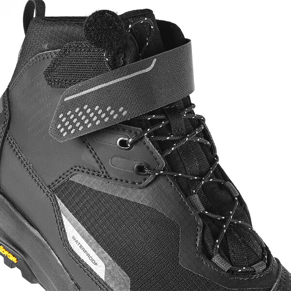 G_Nexo Aquatech trainers