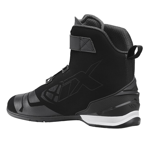 Bullit 2 luchttrainers