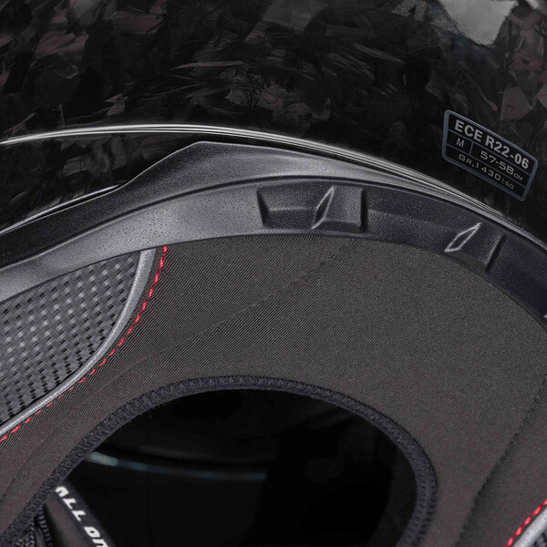 Veloce Carbon Forged-helm