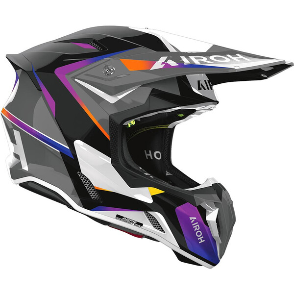 Twist 3 Hustle helm