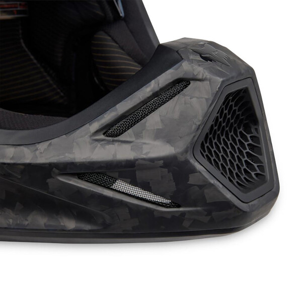 V3 RS Carbon Solid Helm