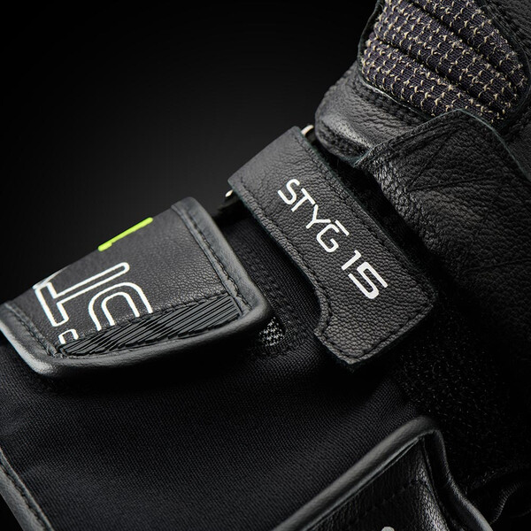 Styg15 Geventileerde handschoenen