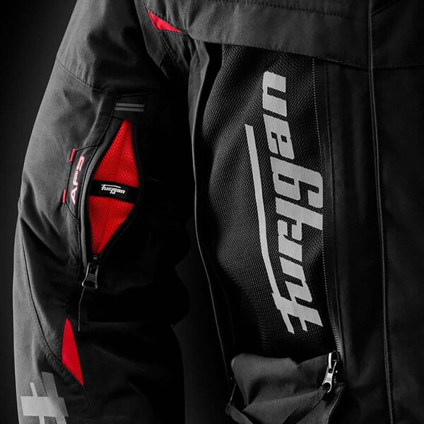 Challenger 3C PrimaLoft®-jas