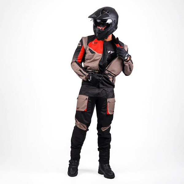 Adventure-vest